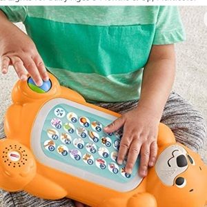 Fisher Price Linkimals Otter interactive singing toy